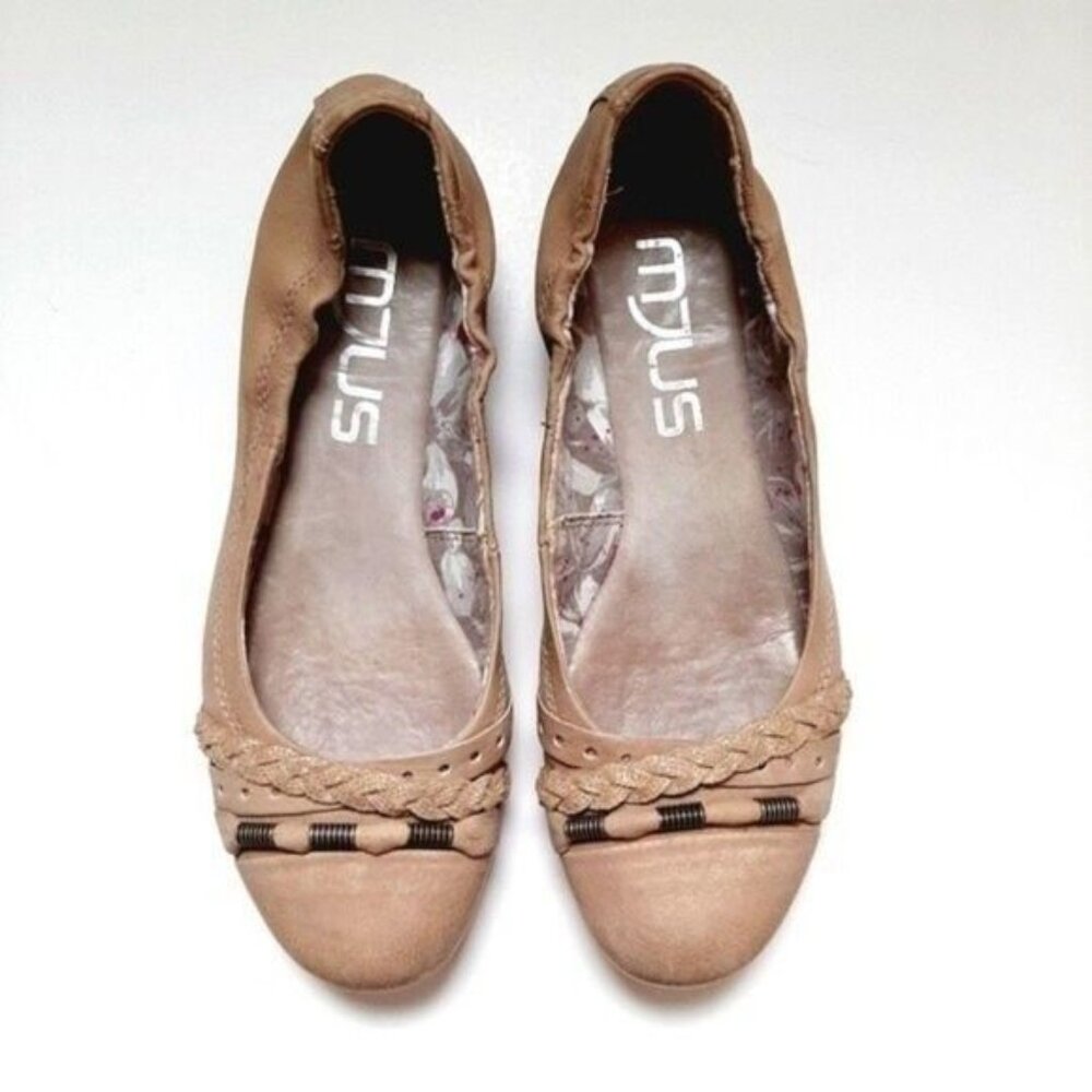 MJUS Ballet Women's Shoe Cream Round Toe Sz EUR 37 / US 7